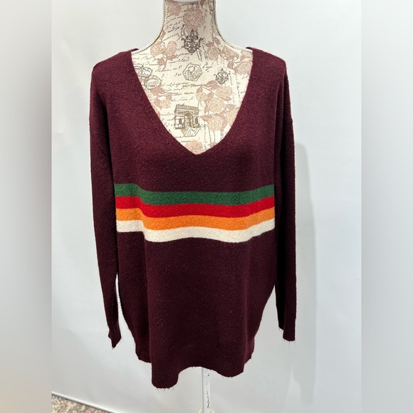 WISHLIST Deep eggplant with rainbow stripe V neck sweater size M/L. - Picture 7 of 12